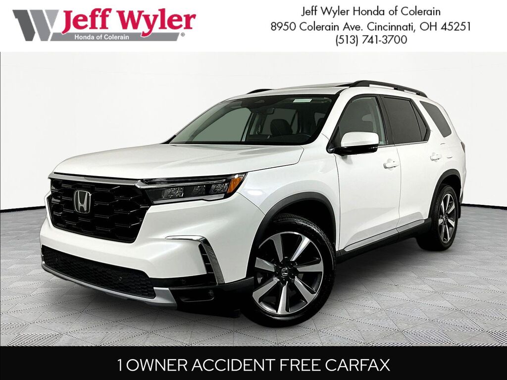 2025 Honda Pilot AWD TRG — photo 1 of 7