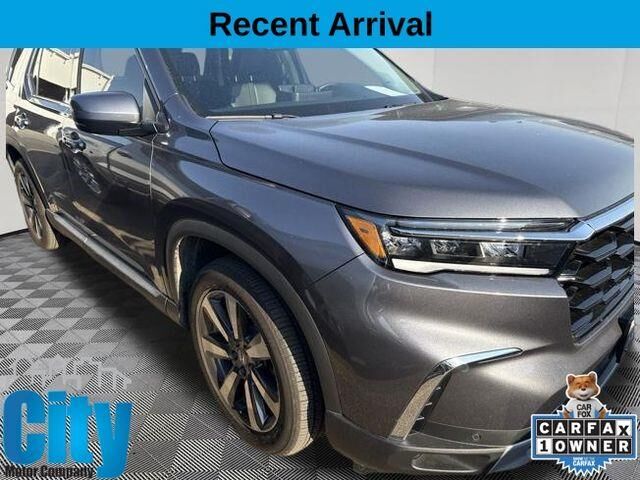 2025 Honda Pilot Touring