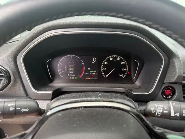2025 Honda Pilot Touring — photo 1 of 3