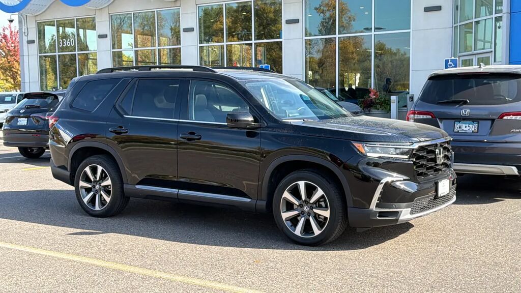2024 Honda Pilot Elite — photo 1 of 13