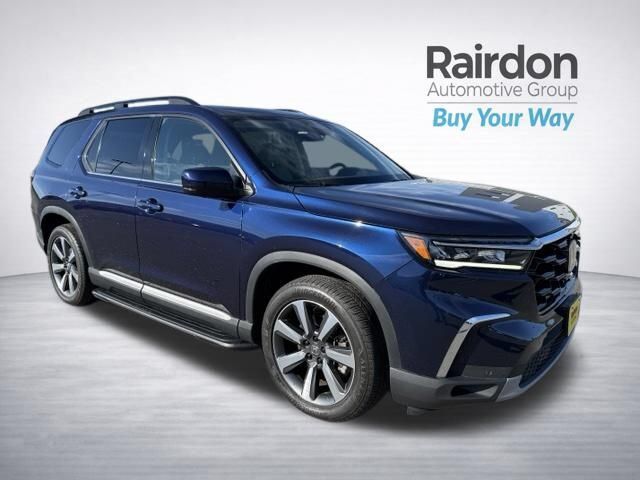 2025 Honda Pilot AWD Elite — photo 1 of 7