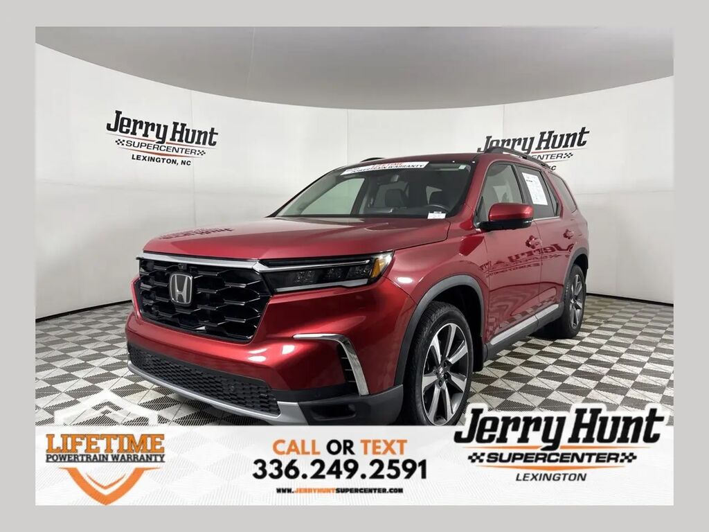 2025 Honda Pilot Elite — photo 1 of 13