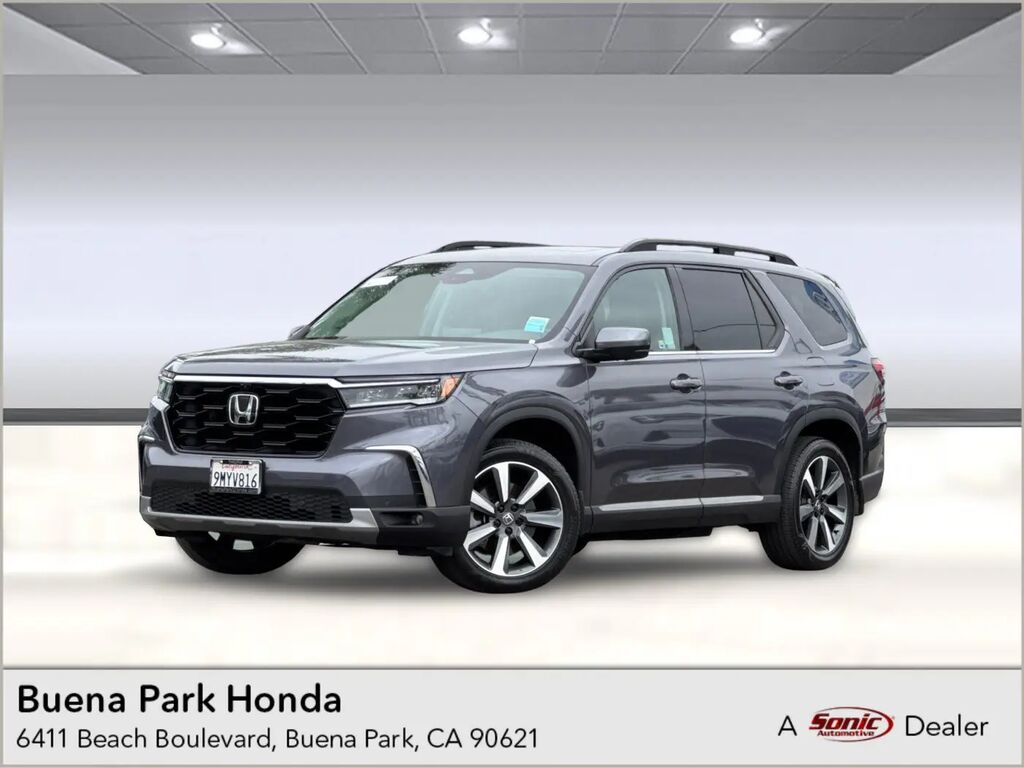 2025 Honda Pilot Elite — photo 1 of 13