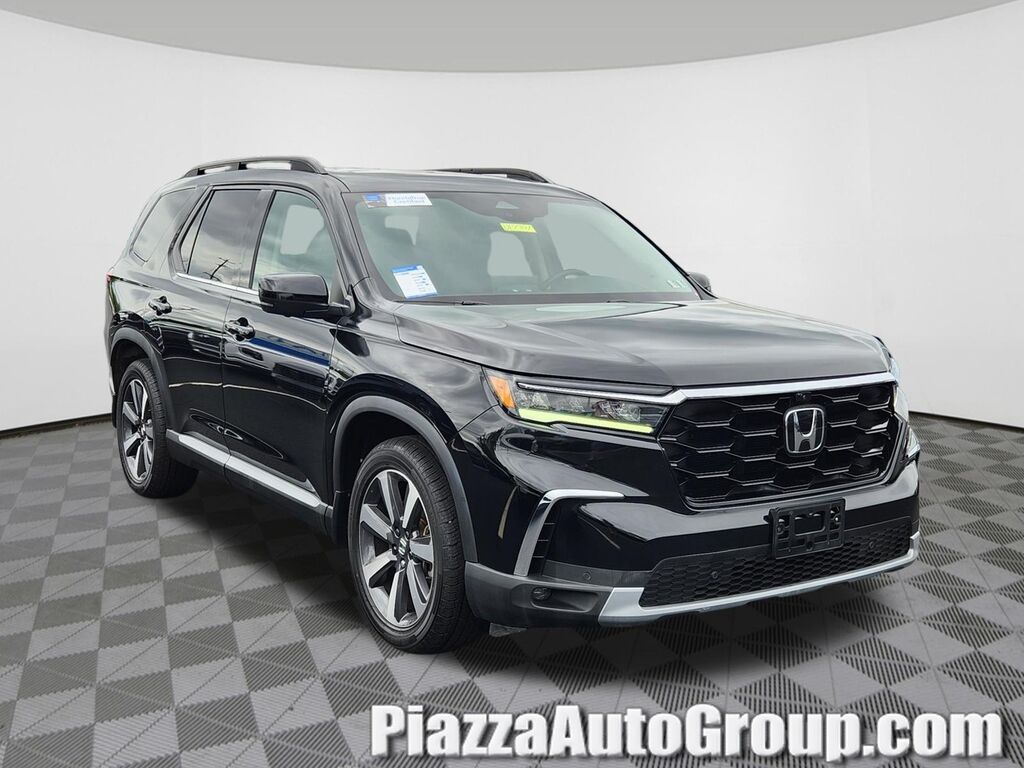 2023 Honda Pilot Elite — photo 1 of 13