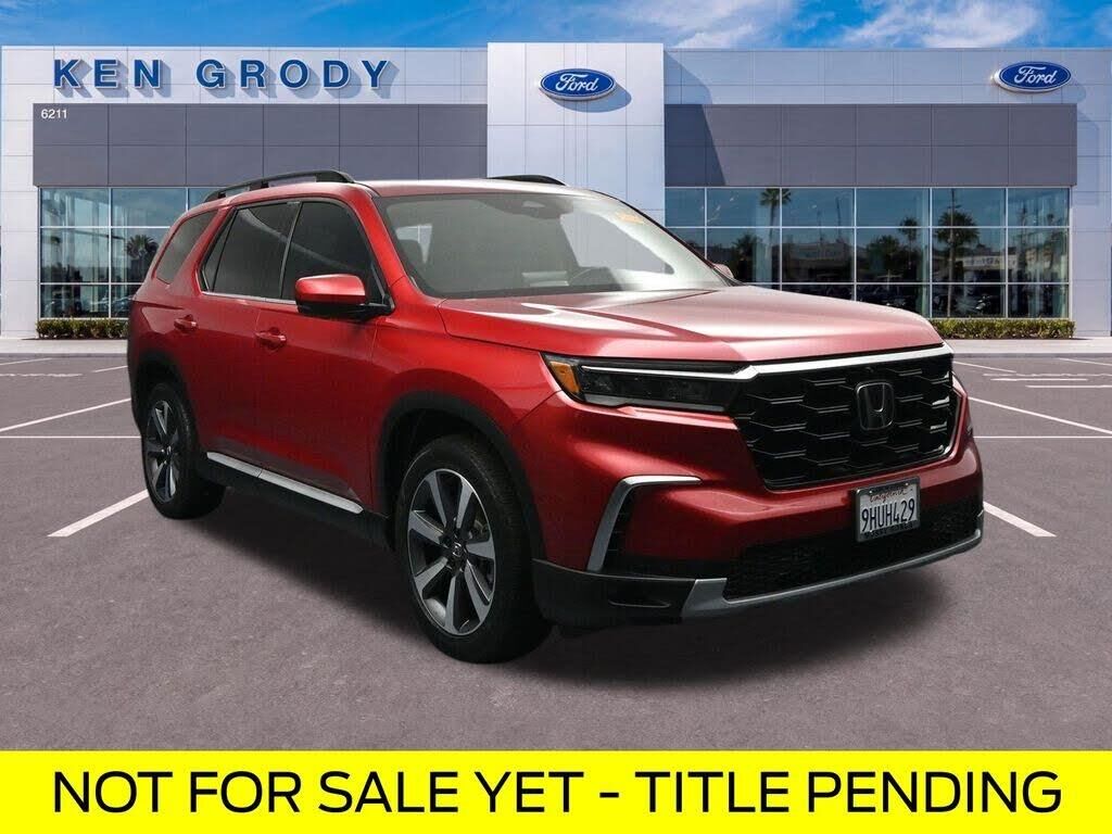 2023 Honda Pilot Elite — photo 1 of 1