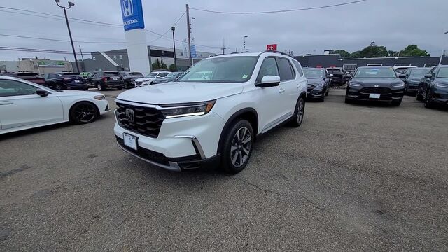 2023 Honda Pilot Elite