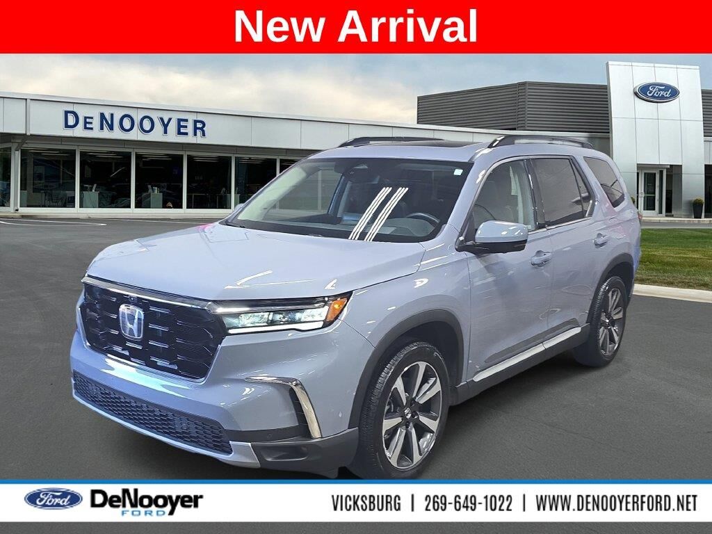 2025 Honda Pilot Elite — photo 1 of 1