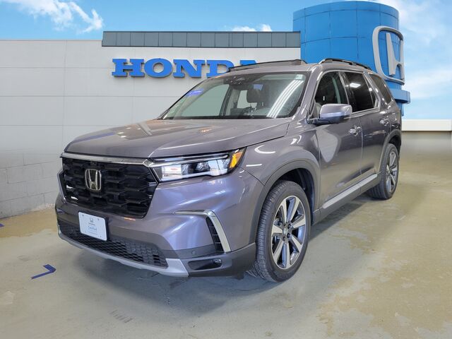 2025 Honda Pilot AWD Elite