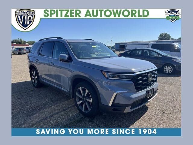 2025 Honda Pilot Elite — photo 1 of 26