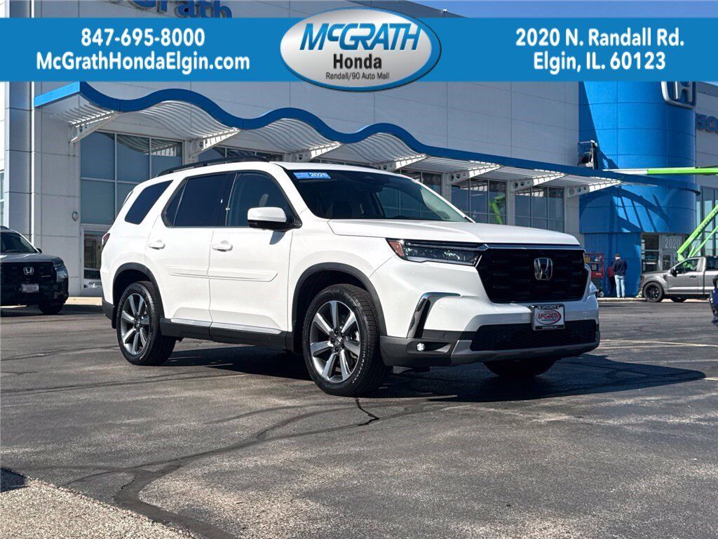 2025 Honda Pilot AWD Elite — photo 1 of 7