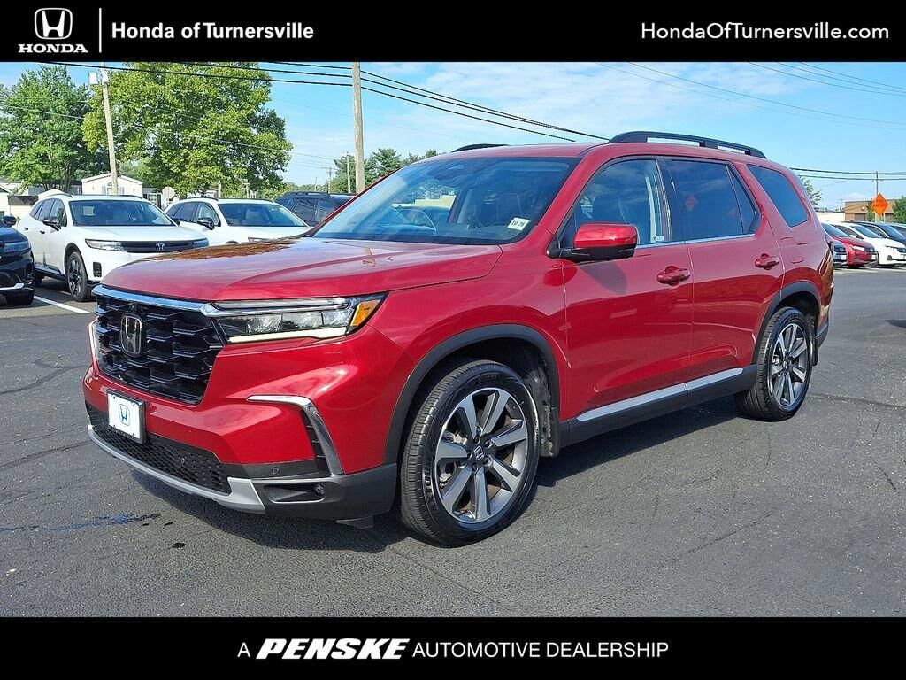 2023 Honda Pilot Elite — photo 1 of 13