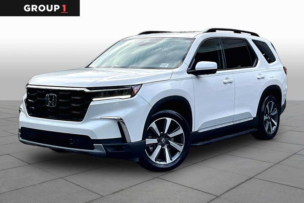 2025 Honda Pilot Elite — photo 1 of 13