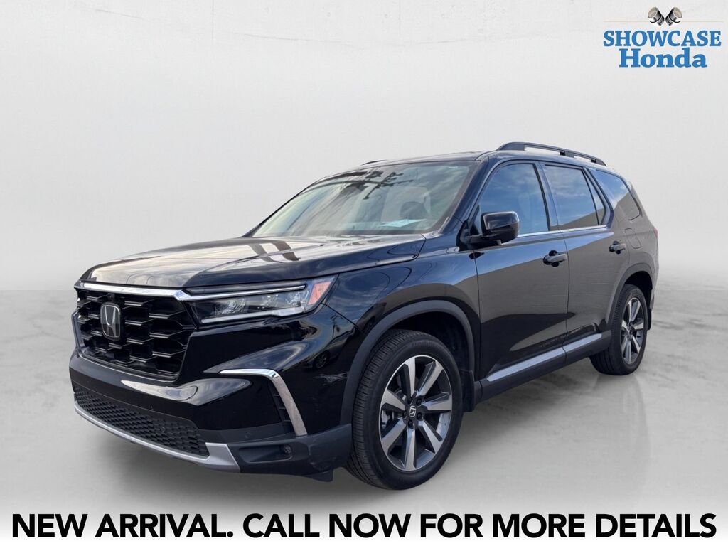 2025 Honda Pilot AWD Elite — photo 1 of 7