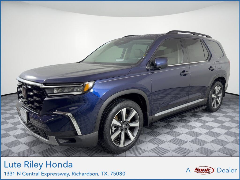 2024 Honda Pilot AWD ELITE — photo 1 of 7