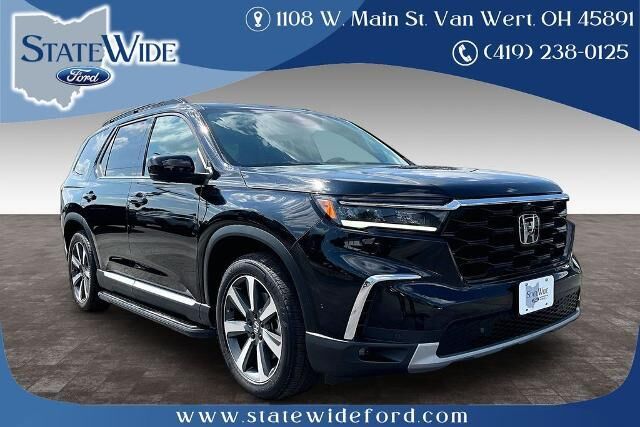 2025 Honda Pilot Elite — photo 1 of 13