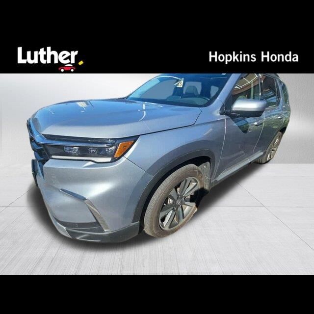 2023 Honda Pilot Elite — photo 1 of 8