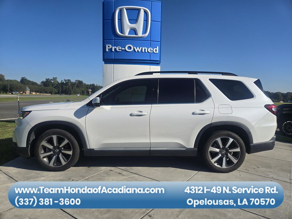 2025 Honda Pilot Elite — photo 1 of 13