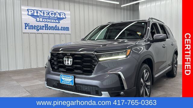2025 Honda Pilot AWD Elite — photo 1 of 7