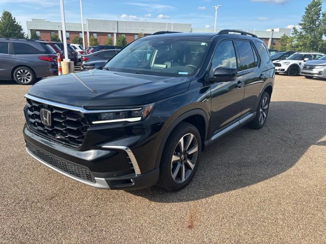 2024 Honda Pilot AWD ELITE