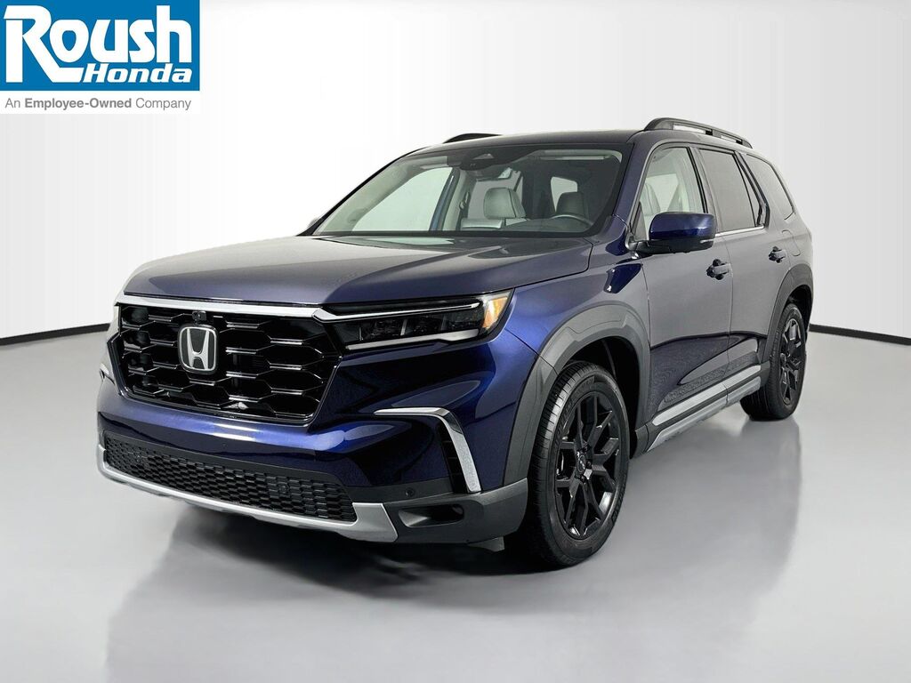 2025 Honda Pilot Elite — photo 1 of 13