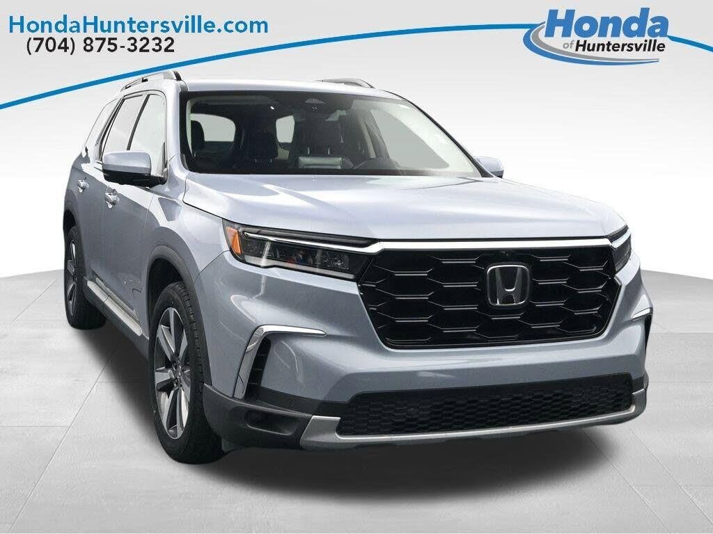 2025 Honda Pilot Elite — photo 1 of 1