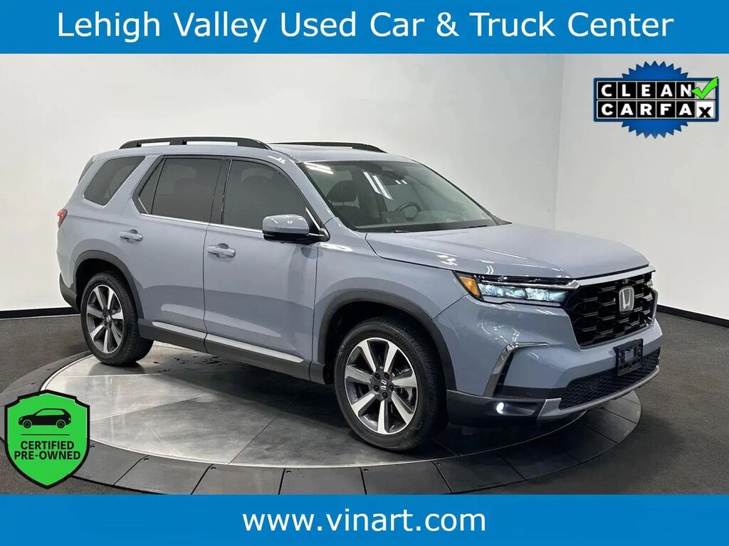 2025 Honda Pilot Elite — photo 1 of 13