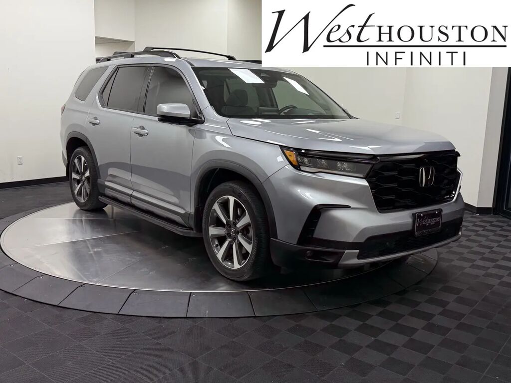 2023 Honda Pilot Elite — photo 1 of 13