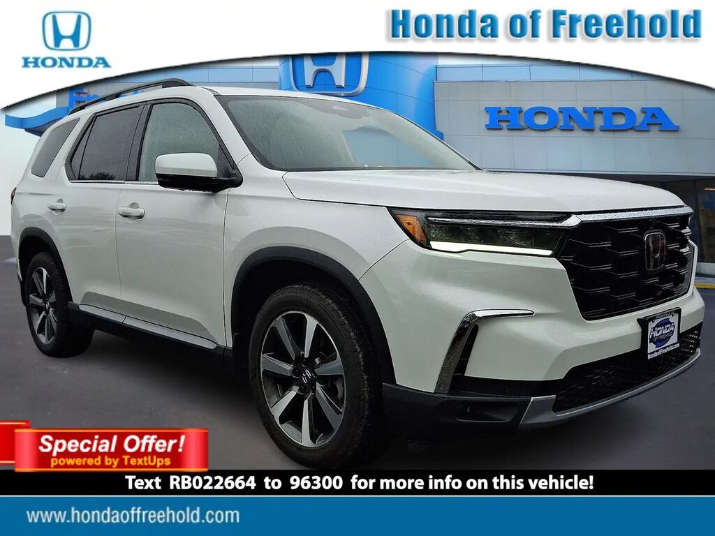 2024 Honda Pilot Elite — photo 1 of 13