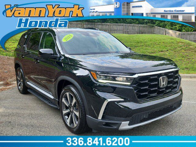 2024 Honda Pilot AWD ELITE — photo 1 of 7