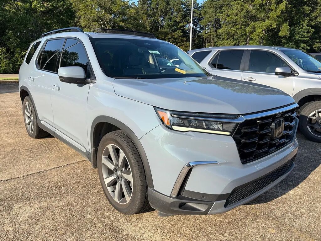 2023 Honda Pilot Elite — photo 1 of 15
