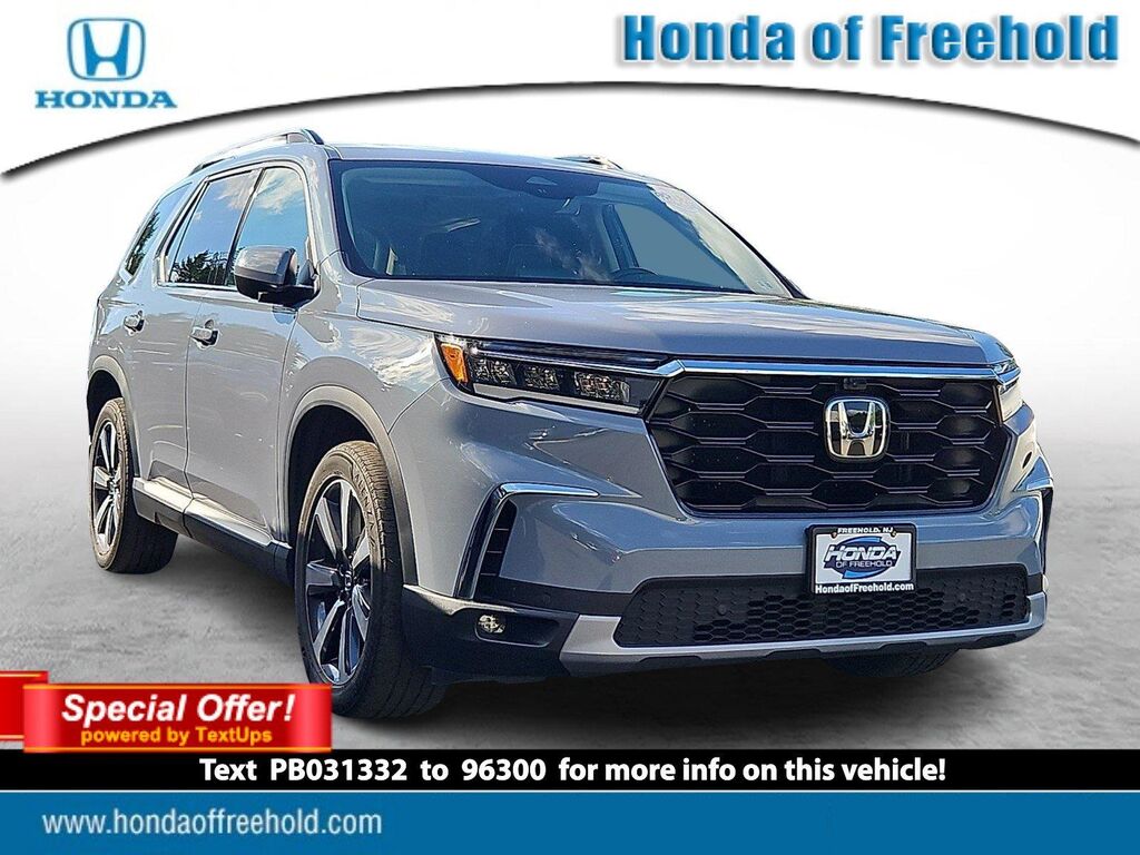 2023 Honda Pilot Elite — photo 1 of 6