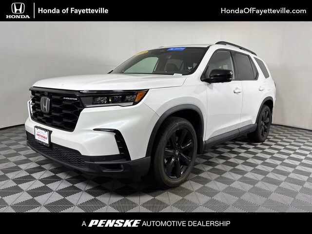 2025 Honda Pilot AWD Black Edition