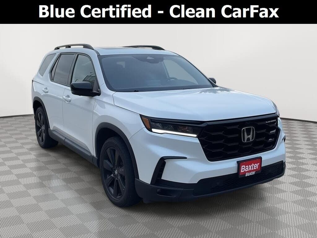 2025 Honda Pilot Black Edition — photo 1 of 1