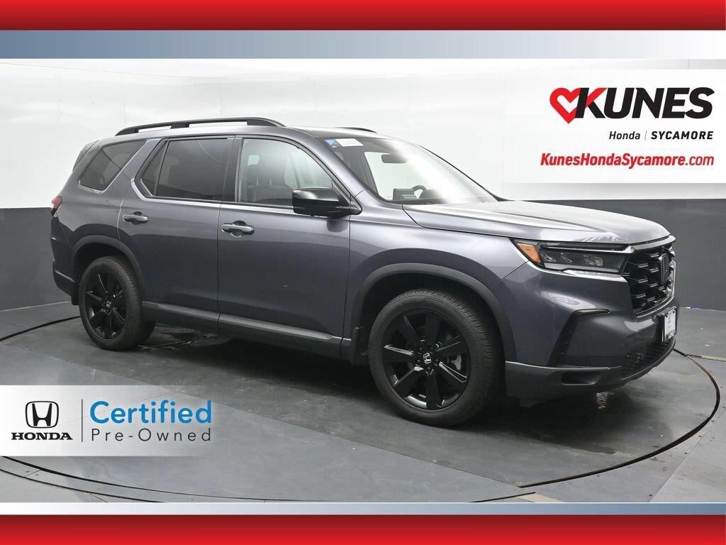 2025 Honda Pilot Black Edition — photo 1 of 13