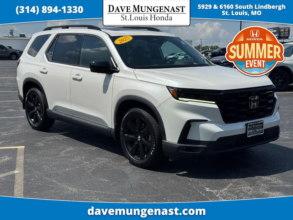 2025 Honda Pilot AWD Black Edition — photo 1 of 7