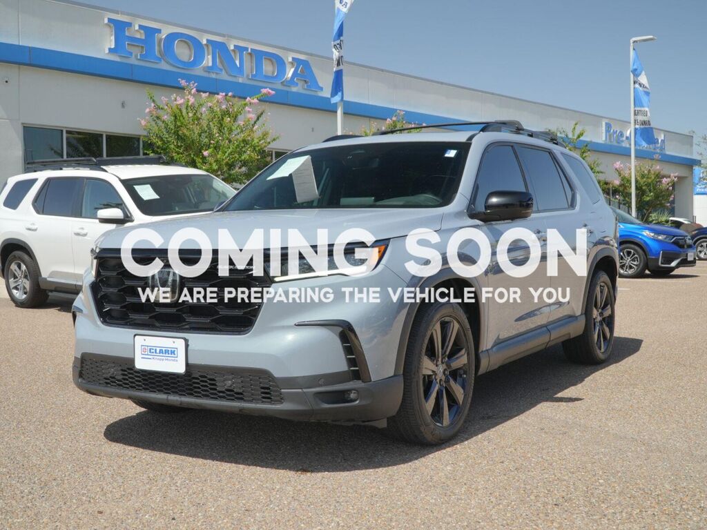 2025 Honda Pilot Black Edition — photo 1 of 13