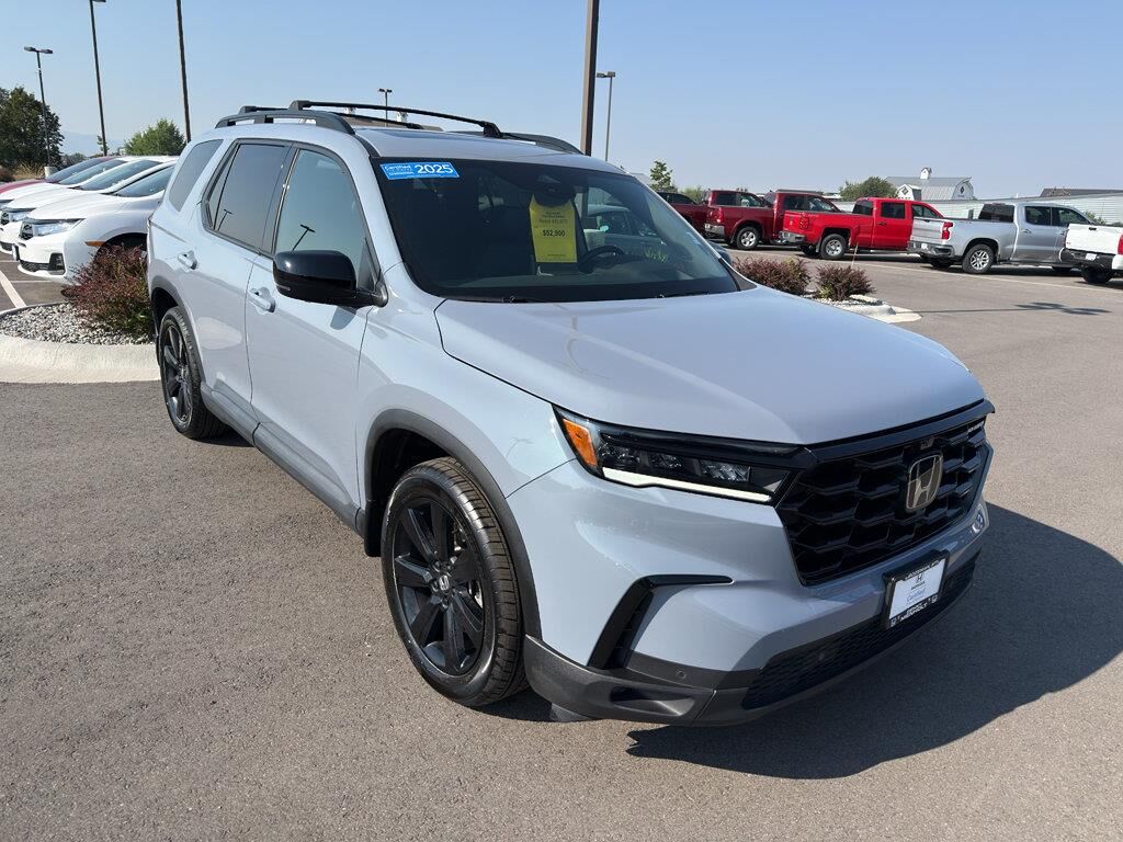 2025 Honda Pilot Black Edition — photo 1 of 13