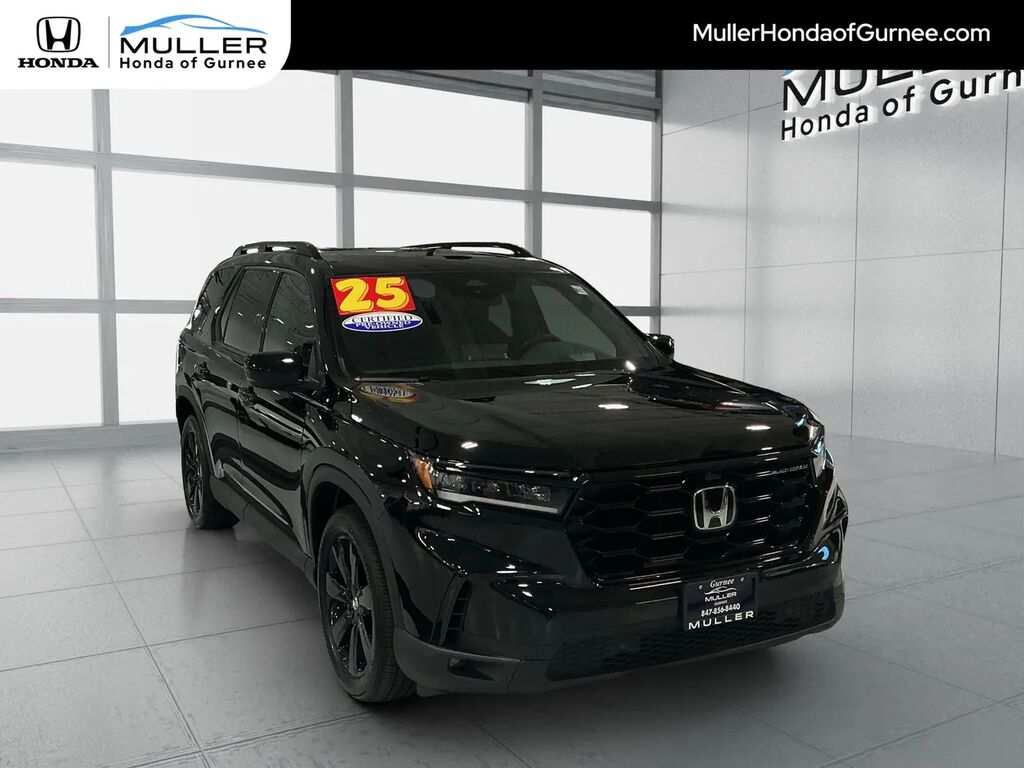 2025 Honda Pilot Black Edition — photo 1 of 1