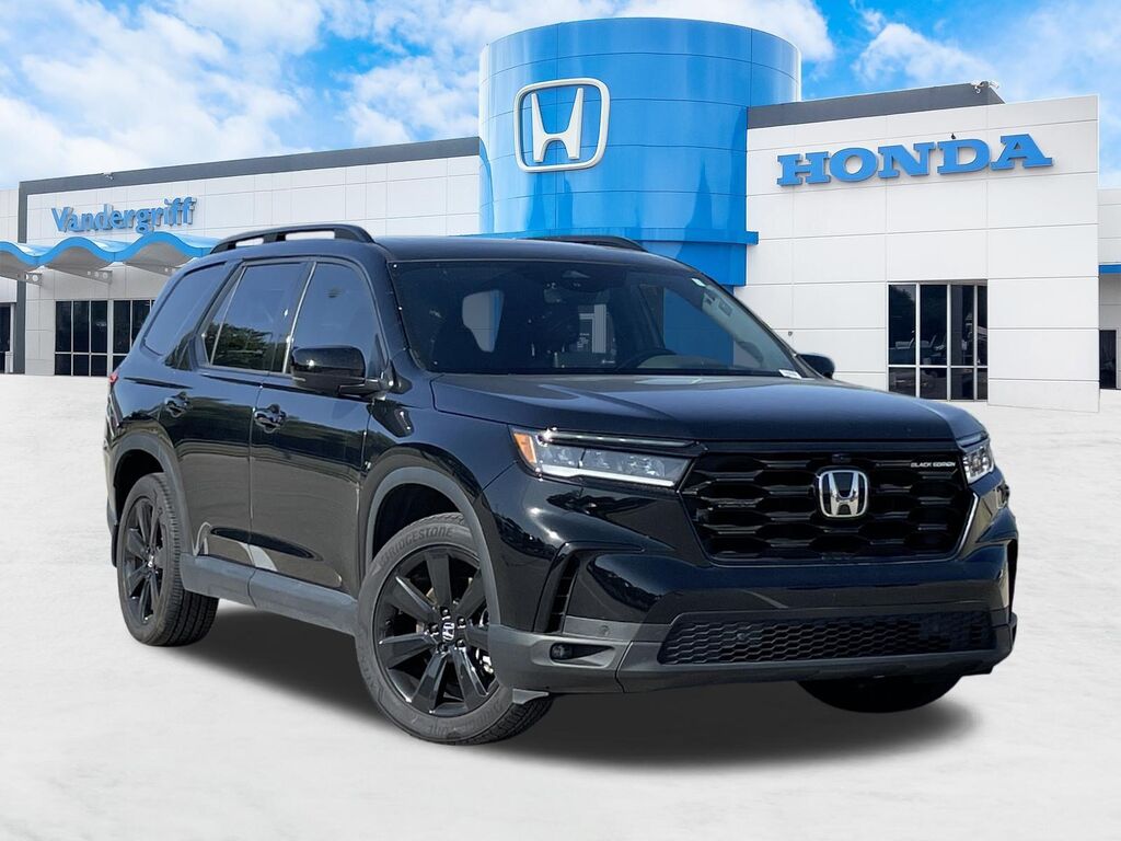 2025 Honda Pilot AWD Black Edition — photo 1 of 7