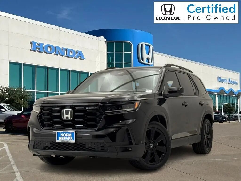 2025 Honda Pilot Black Edition — photo 1 of 13