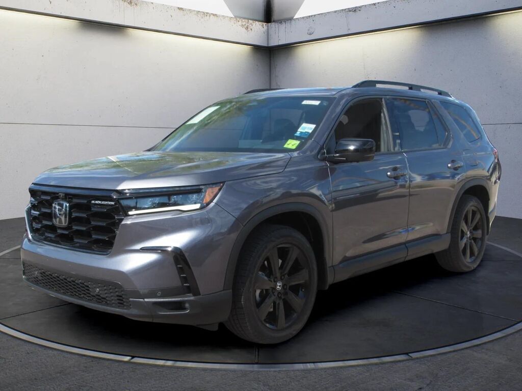 2025 Honda Pilot Black Edition — photo 1 of 13