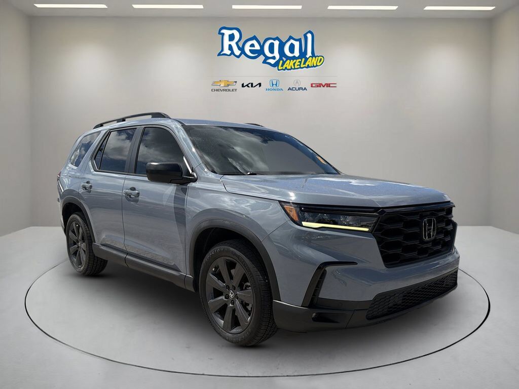 2023 Honda Pilot 2WD SPORT — photo 1 of 7