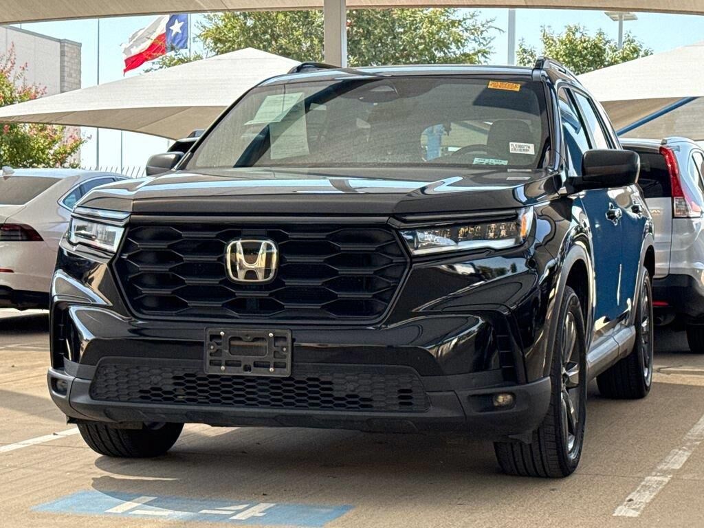 2025 Honda Pilot Sport — photo 1 of 23