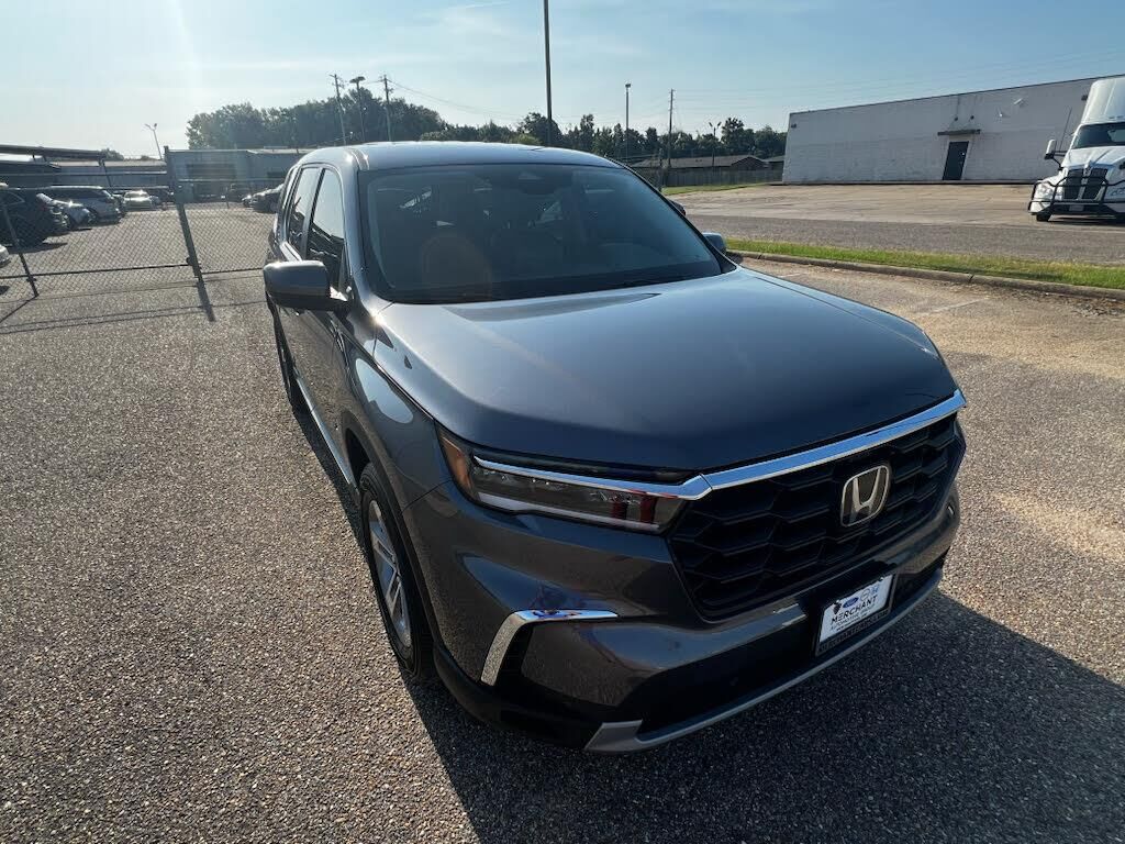 2025 Honda Pilot EX-L — photo 1 of 1
