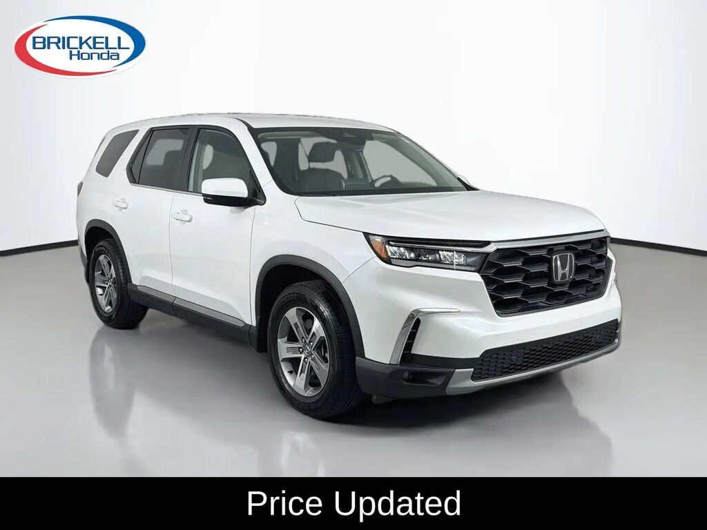 2025 Honda Pilot EX-L — photo 1 of 13