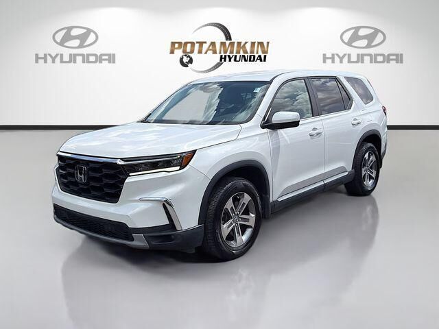 2025 Honda Pilot EX-L — photo 1 of 13