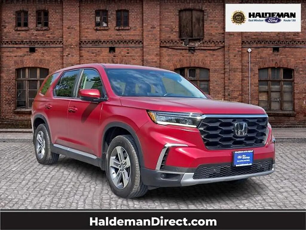 2024 Honda Pilot EX-L — photo 1 of 13