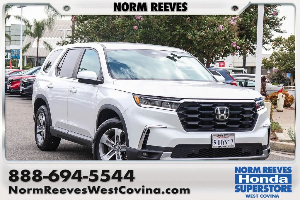 2024 Honda Pilot EX-L — photo 1 of 13