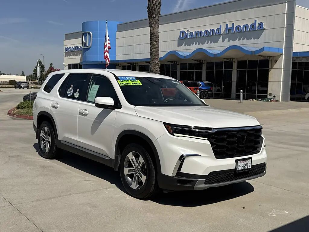 2023 Honda Pilot EX-L — photo 1 of 13