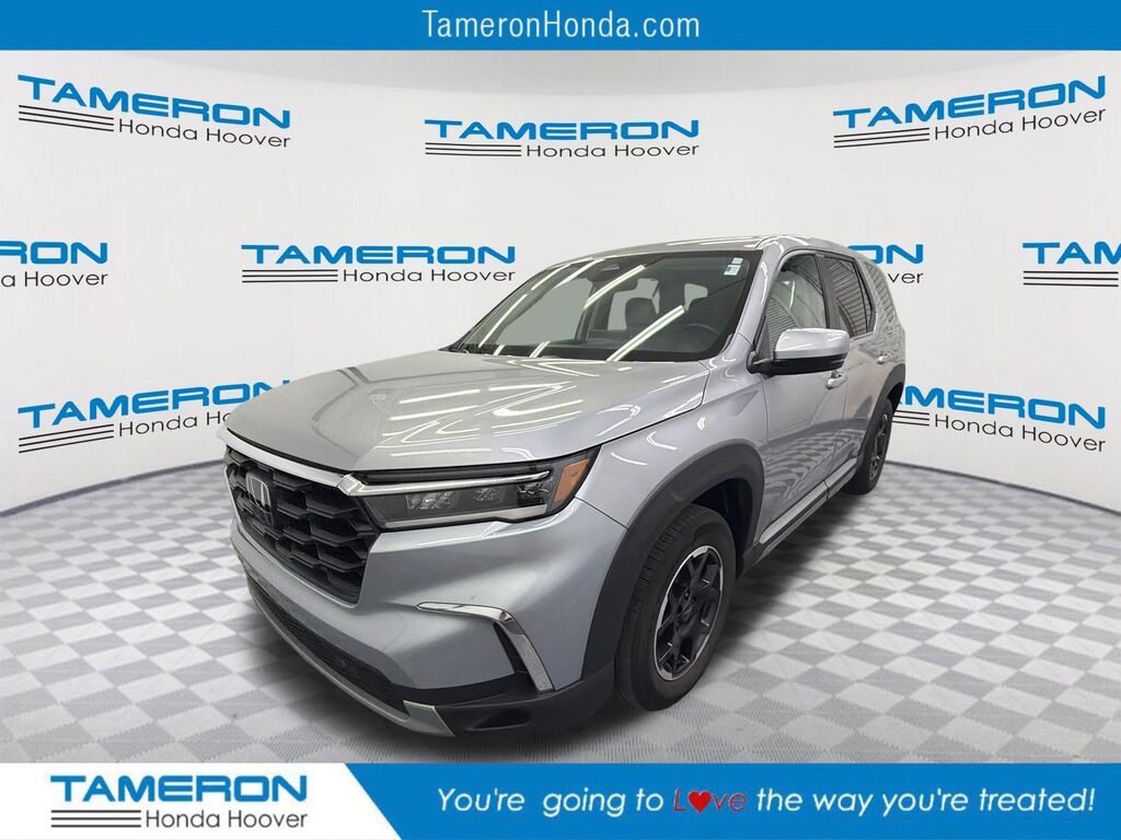 2025 Honda Pilot EX-L — photo 1 of 7